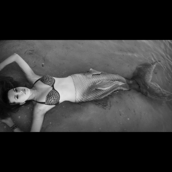 Mermaid Tail - Film Quality - Picture 14 of 14